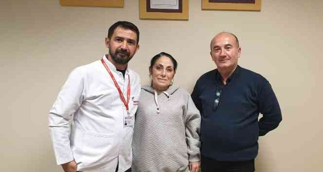 Karnındaki şişliğin nedeni yumurtalık kanseri çıktı