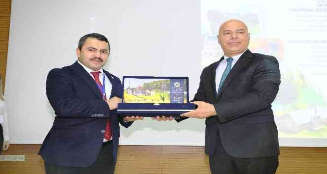 Uyuşturucuyla Mücadelede Bilim sempozyumu Akdağmadeni’ne değer kattı