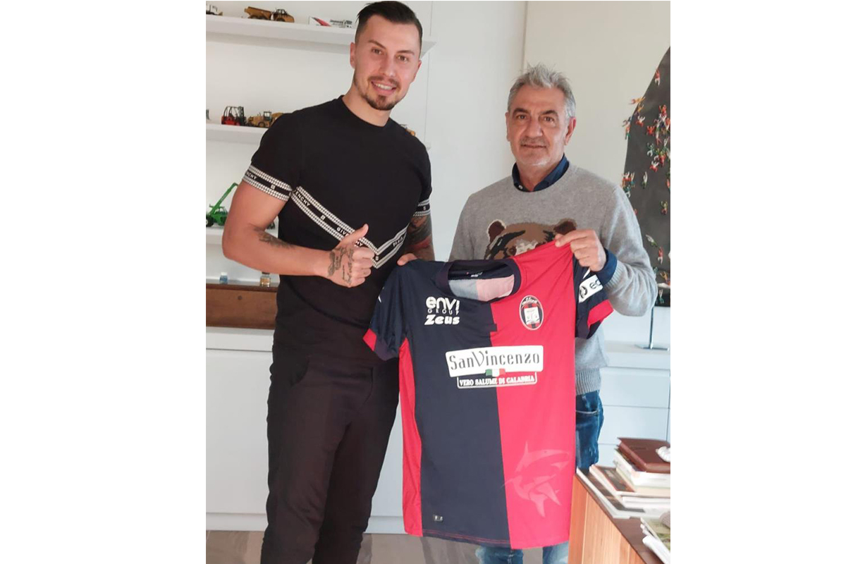 Emre Güral, İtalyan ekibi Crotone'a transfer oldu