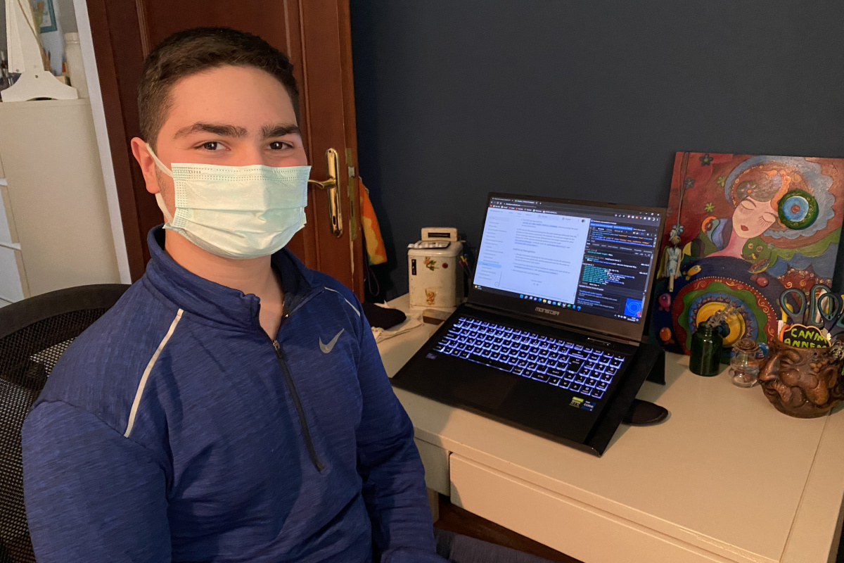 Dev şirketlerin sistem açığını bulan liseli gence, dünya devlerinden teşekkür