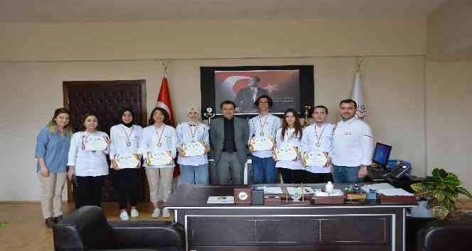 Ortaca Meslek Yüksekokulu aşçılık programı öğrencilerinden yedi madalya
