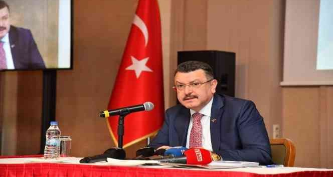 Başkan Genç’ten Reşadiye Kavşağı ve Boztepe viyadükleri için özeleştiri