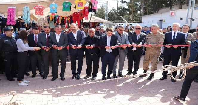 Polateli ilçesinde ilk kez halk pazarı açıldı