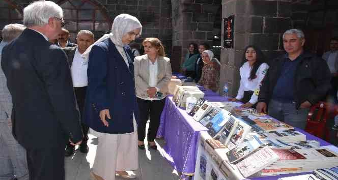 Siverekli yazarlar imza gününde buluştu