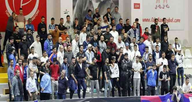 Çukurova Belediyesi Spor Kulübü mağlubiyetle başladı