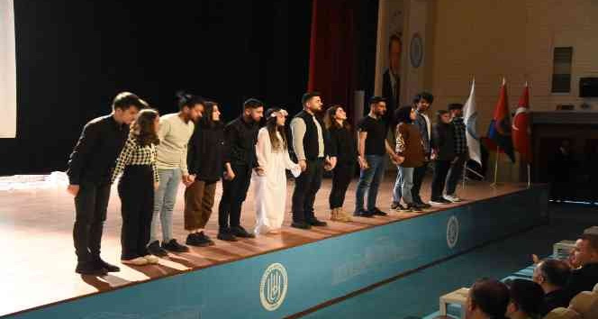 Bitlis’te ‘Aile İçi İletişim’ konulu panel
