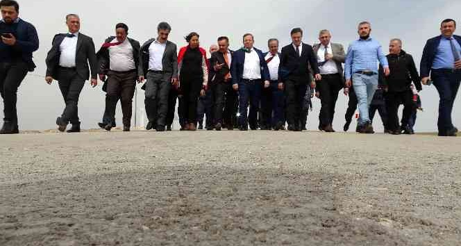 Yozgat’ta beton yol uygulaması tam not aldı