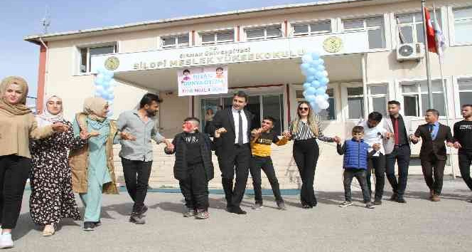 Otizmliler yöresel halay ve yarışmalar ile doyasıya eğlendi