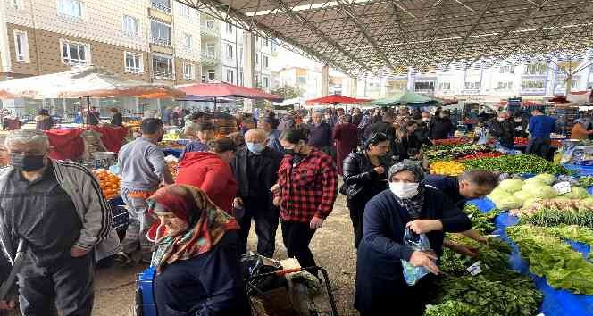 Aksaray’da semt pazarlarında Ramazan yoğunluğu