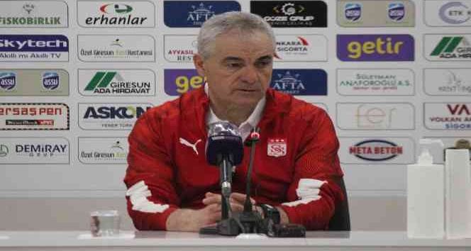 Rıza Çalımbay: “2-0’dan 2-2 olması bizi üzdü”