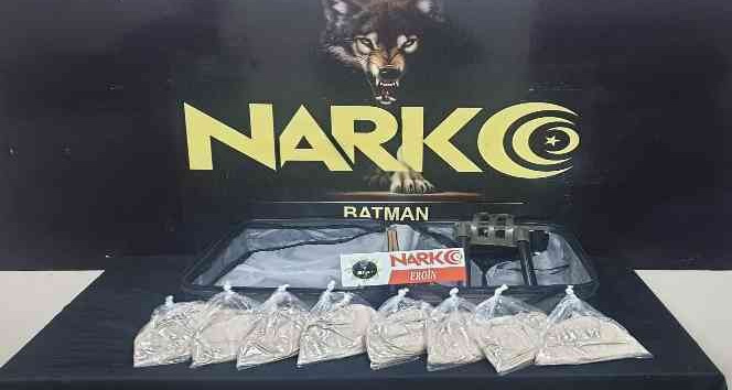 Batman’da 5 ayrı operasyonda uyuşturucu maddeleri ele geçirildi: 7 kişi tutuklandı