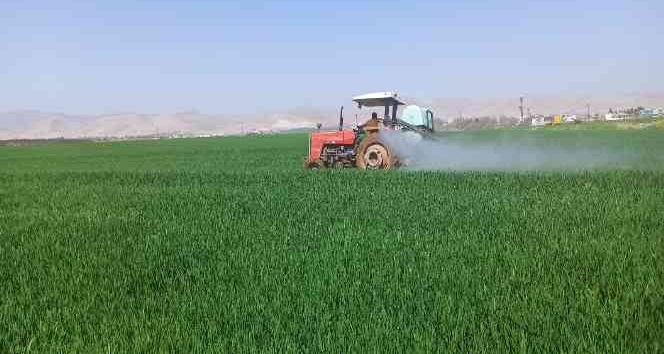 Çiftçilerin bahar mesaisi başladı