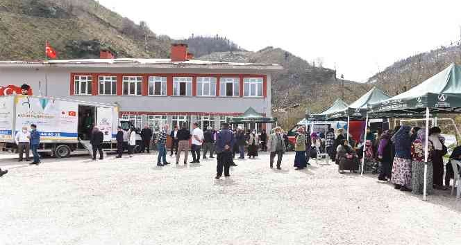 Mobil sağlık aracı, vatandaşların kapısında hizmet veriyor