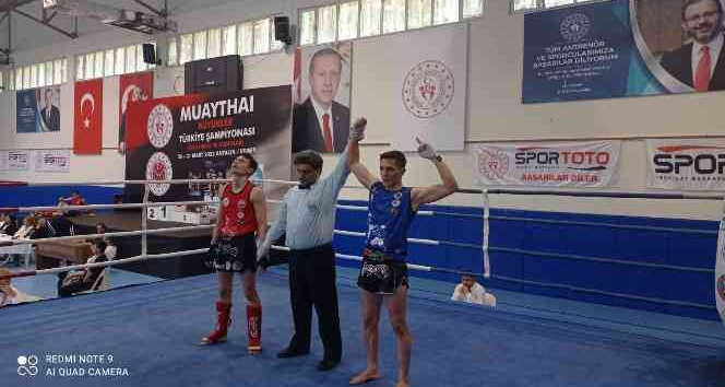 Bitlisli sporcular, Türkiye Muaythai Şampiyonası’ndan 2 madalya ile döndü