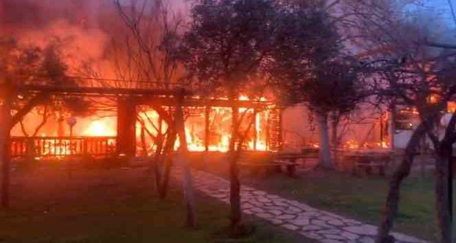 Olimpos’ta pansiyon yangını korkuttu