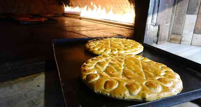 Ramazan’a özel tescili lezzet tezgahlardaki yerini aldı