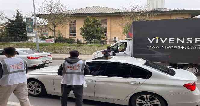 AK Parti İl Gençlik Kolları’ndan “İftara 5 Kala; Su ve Hurma” etkinliği