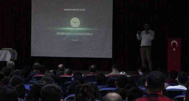 Gercüş’te bağımlılıkla mücadele programı