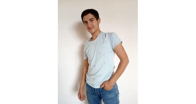 “Teravih namazına gidiyorum” diye evden çıkan 16 yaşındaki genç 3 gündür kayıp