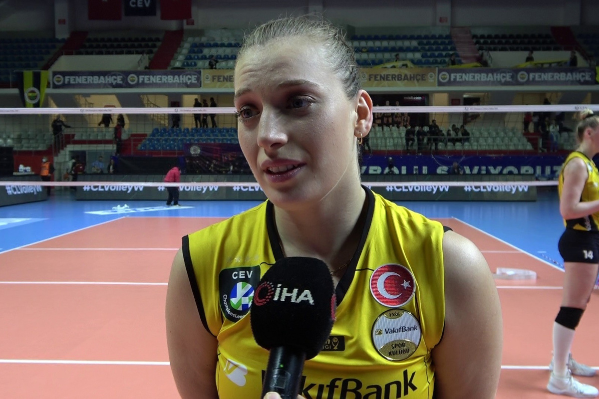 Cansu Özbay: "Kelimelerle anlatamayacak kadar mutluyum"