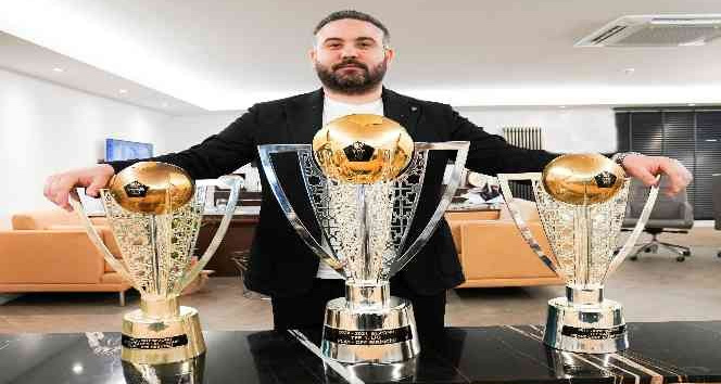 Altay Başkanı Özgür Ekmekçioğlu istifa etti