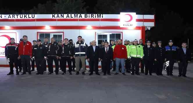 Mardin polisinden Kızılay’a kan bağışı