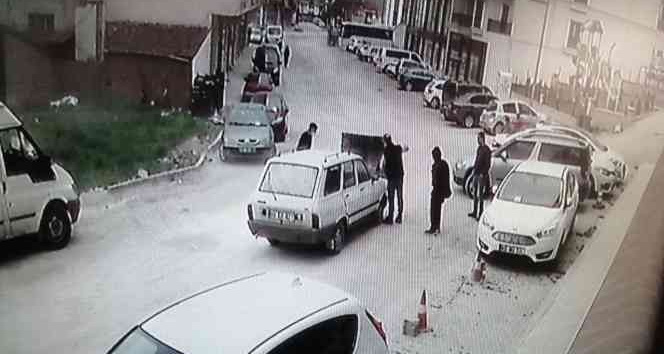 Seyir halindeyken alev aldı, o anlar güvenlik kameralarına yansıdı