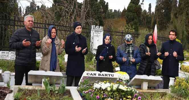 Can Bartu kabri başında anıldı