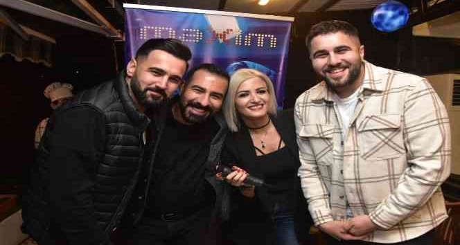 Ünlü radyocular iftarda bir araya geldi