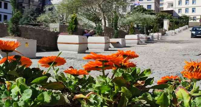 Ünye’de tarihi sokaklara estetik dokunuş