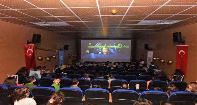 Çocuklar için sinema günleri başladı