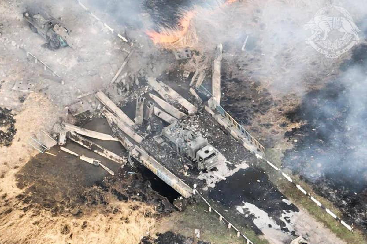 Ukrayna, Rus askeri teçhizat konvoyunu imha etti