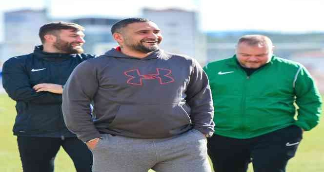 Uşakspor, Karacabey Belediyesi maçı hazırlıklarına başladı