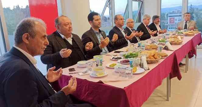 Başkan Tarhan: “Cumhur ittifakı birlik içinde 2023 seçimlerine hazırlanıyor”
