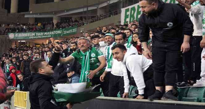 Spor Toto Süper Lig: GZT Giresunspor: 0 - Beşiktaş: 0 (İlk yarı)