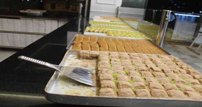 Zarife Hanım Pastaneleri Diyarbakır’ın ağzını tatlandırmaya başladı