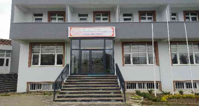 Büyükçekmece’deki meslek lisesi Türkiye’de en fazla gelir elde eden üçüncü okul