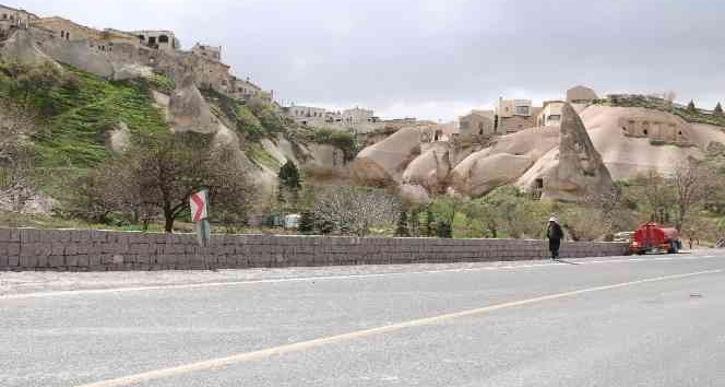 Uçhisar-Göreme arasında kaldırım çalışması başlatıldı