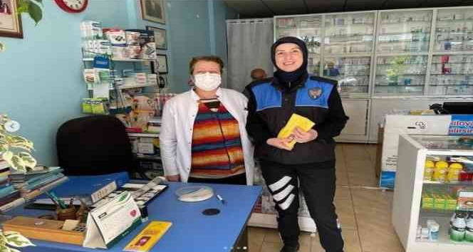 Polis ekipleri mahallelerde bilgilendirici broşür dağıttı