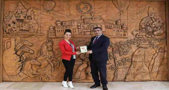 Nevşehir Radyo Mega Genel Yayın Yönetmeni Çallı’dan Rektör Aktekin’e ziyaret