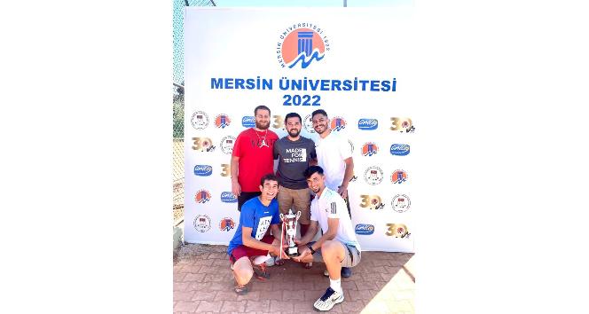 NEVÜ Erkek Tenis Takımı 1. Lige yükseldi