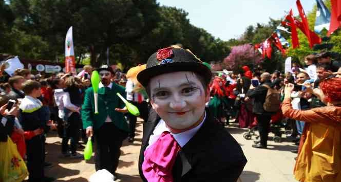 (Düzeltme) Kadıköy’de 3 gün 7 noktada 23 Nisan Şenliği