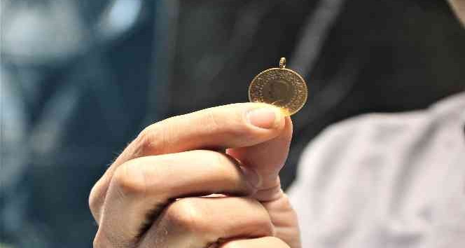 Kuyumculara giremeyen sahte altınlar eş dost arasında dolaşmaya başladı