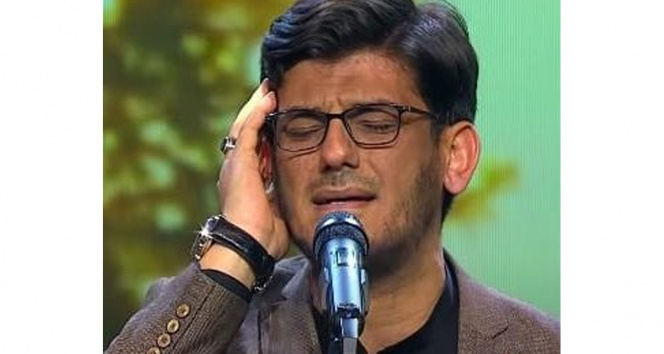 Cumhurbaşkanı Erdoğan ezan yarışması birincisini arayarak tebrik etti