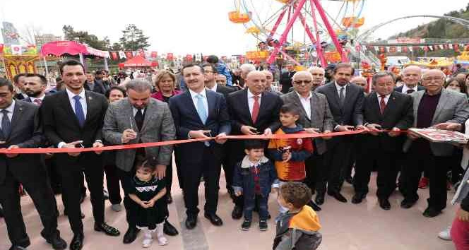 Keçiörenli çocukların lunapark sevinci