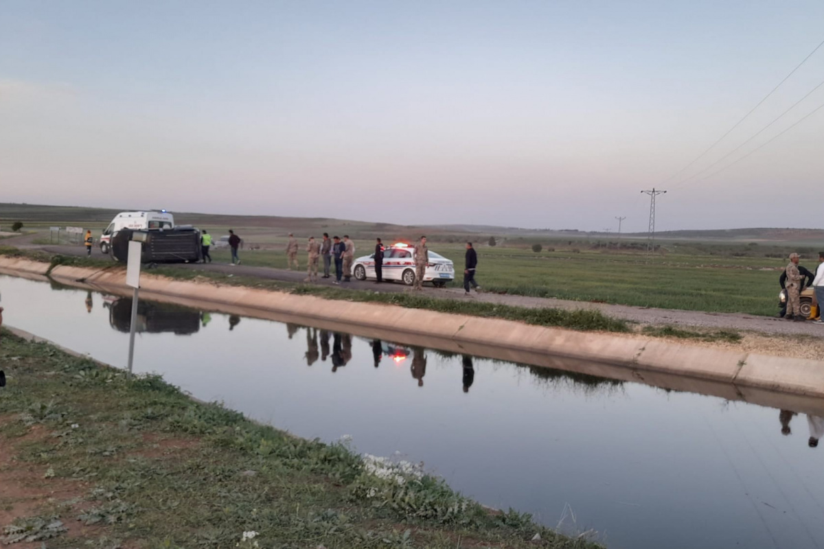 Kilis'te otomobil sulama kanalına uçtu: 4 ölü, 3 yaralı