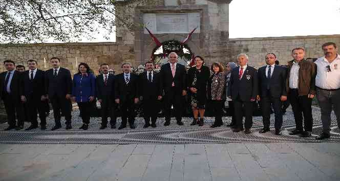 Çanakkale ve İstanbul Boğazı’nın korunması için yaptırılan 200 yıllık Bigalı Kalesi açıldı