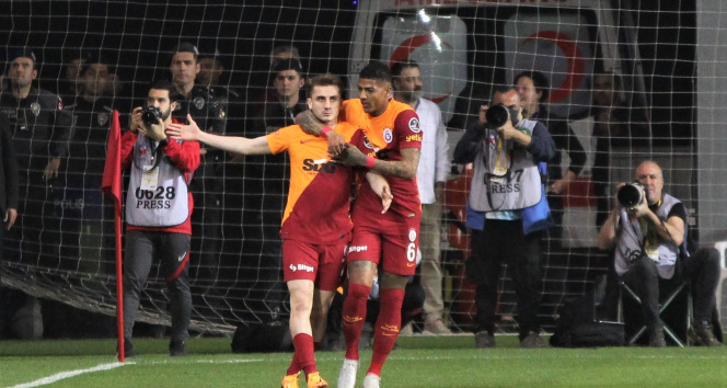 İzmirde 3 nokta on paralık golle Galatasarayın!