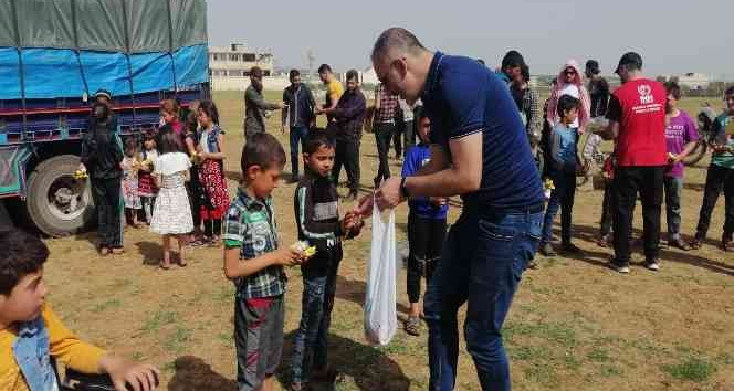 Gönüllülerden İdlib’e Ramazan yardımı