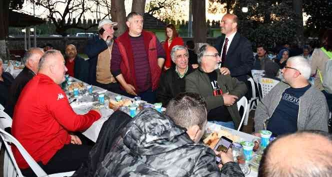 Tarihi mekânda iftar coşkusu
